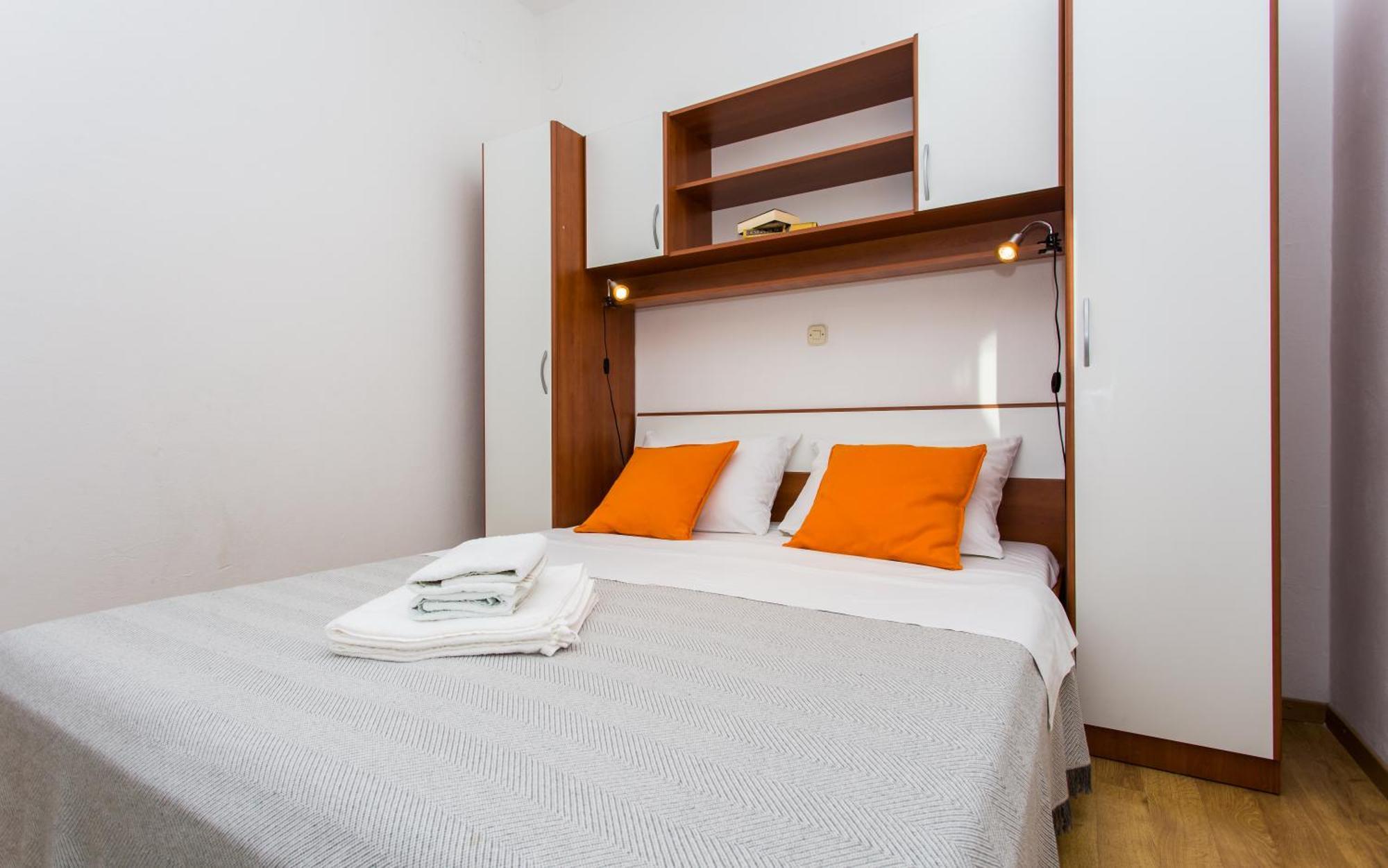 Apartments Luka 3 Baska  Exterior photo